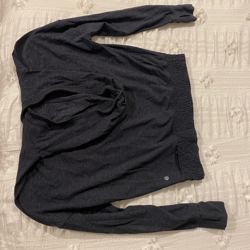 Lululemon Sweatshirt